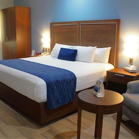 Comfort Inn Monterrey Norte San Nicolás de los Garzas Dış mekan fotoğraf