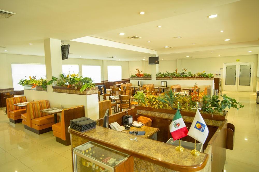 Comfort Inn Monterrey Norte San Nicolás de los Garzas Dış mekan fotoğraf