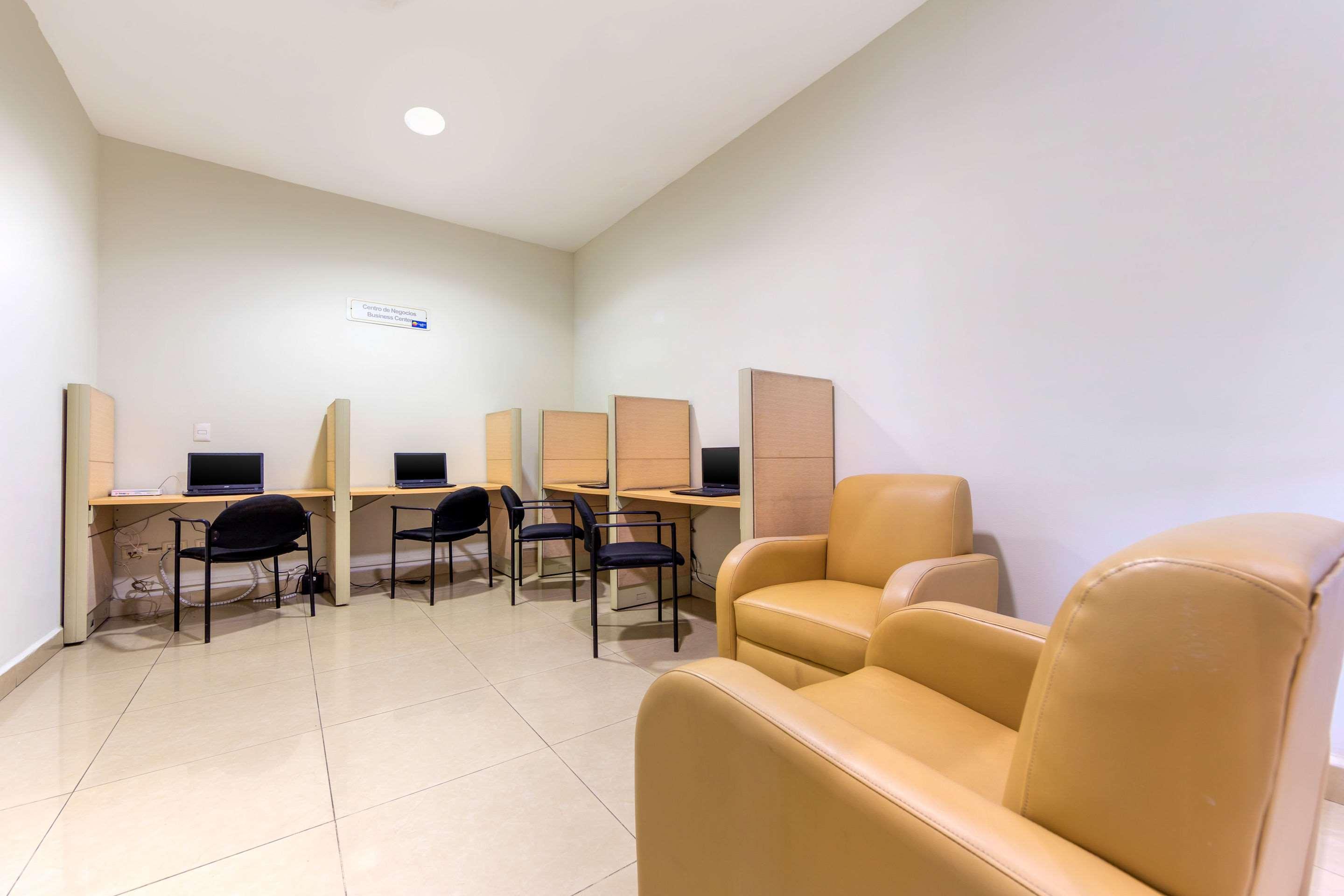 Comfort Inn Monterrey Norte San Nicolás de los Garzas Dış mekan fotoğraf