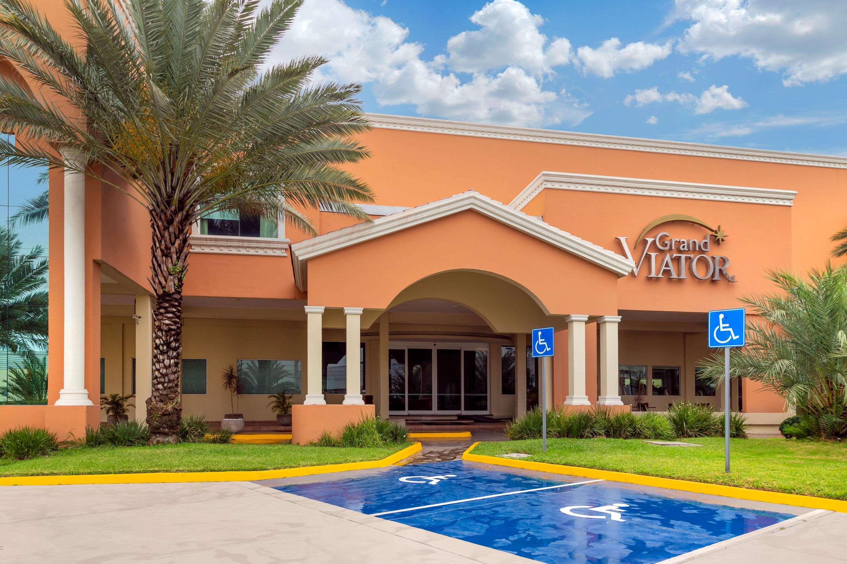 Comfort Inn Monterrey Norte San Nicolás de los Garzas Dış mekan fotoğraf