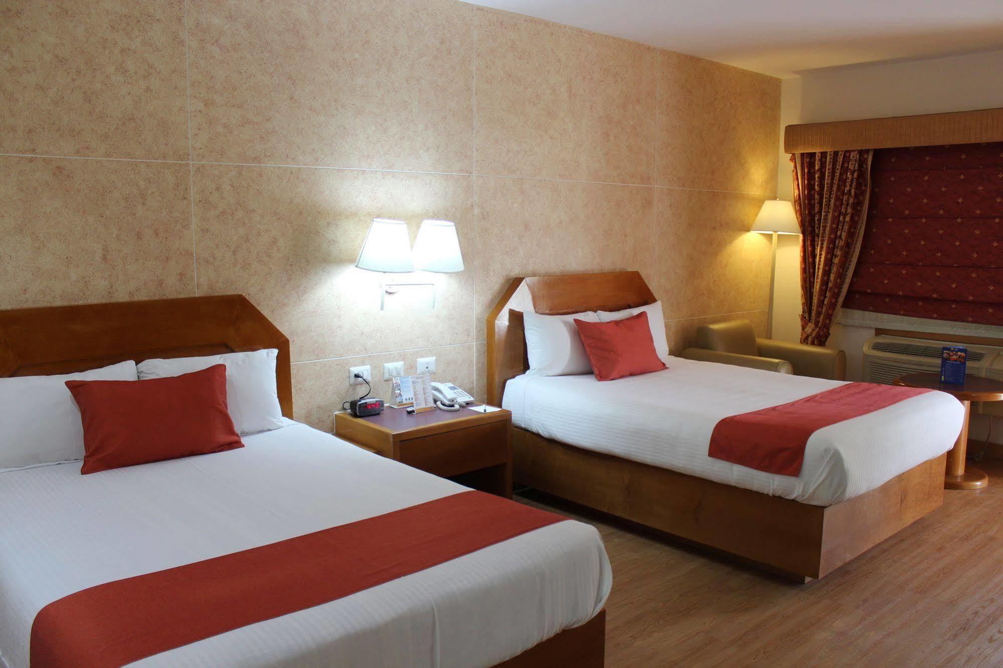 Comfort Inn Monterrey Norte San Nicolás de los Garzas Dış mekan fotoğraf